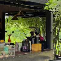 Noir Bistro ร้านเล็กๆสีดำ 🍵
