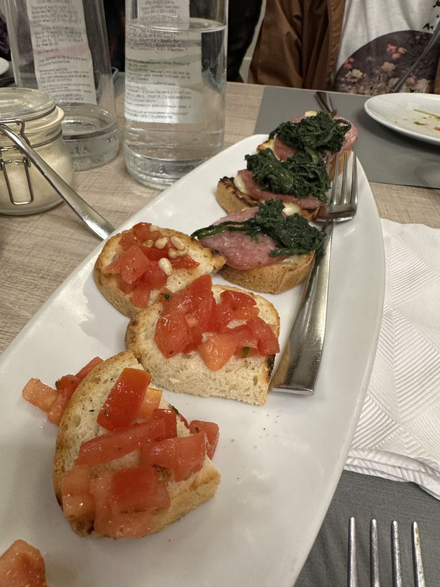 法布里亞諾嘆傳統意大利美食😋😋