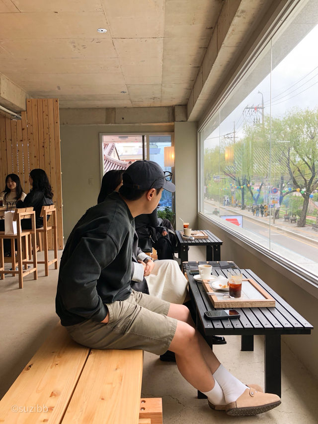 행궁동 뷰가 한눈에 보이는 통창의 신상카페 🪟🍃