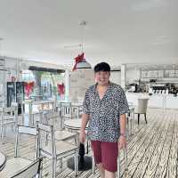 “See You Again Café“