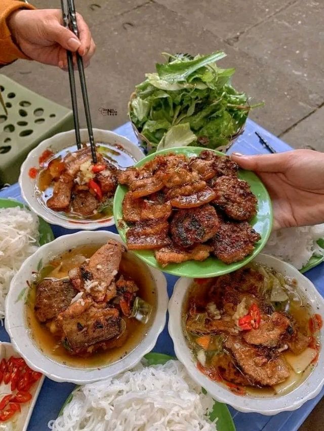 Hoan Kiem Lake: The Timeless Soul of Hanoi