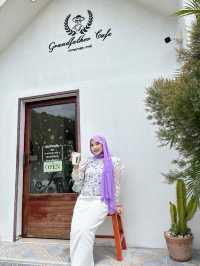 Grandfather cafe - พังงา 