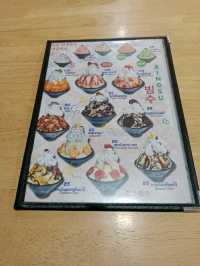 คาเฟ่สไตล์มินิมอล สุดจึ้ง ที่รามคำแหง2