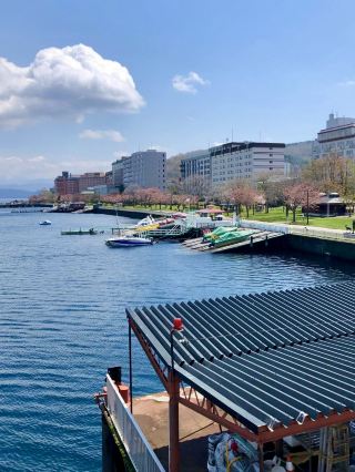 A Peaceful Walk Around Lake Tōya – Shrines, Cruises & Lakefront Feasts