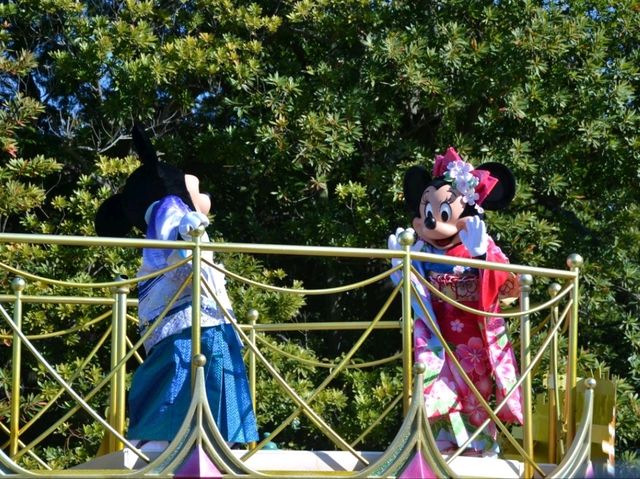 お正月限定🎍ミッキー＆ミニーの和装パレード！