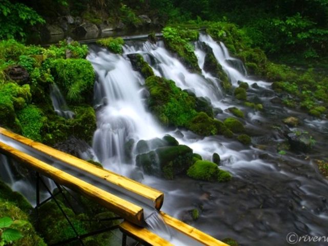 【北海道】羊蹄山の美味しい湧き水「京極町ふきだし公園」