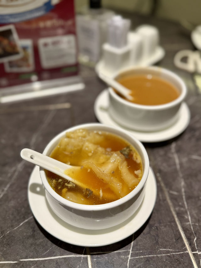 週末來個海王盛宴🦞🦐🦀 自助晚餐吧🍽