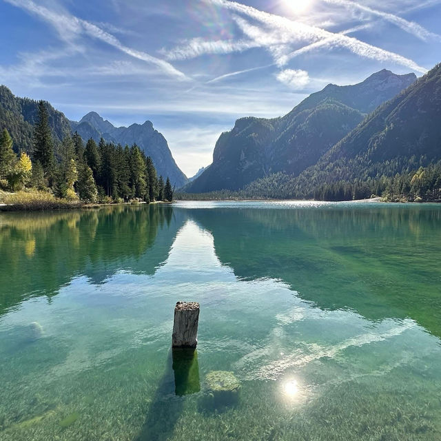 🏞️ Lago di Braies: The Emerald Jewel of the Dolomites* 🚣♂️✨