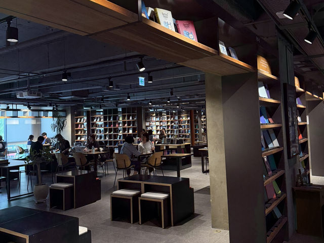 카페꼼마 여의도점 후기📚☕