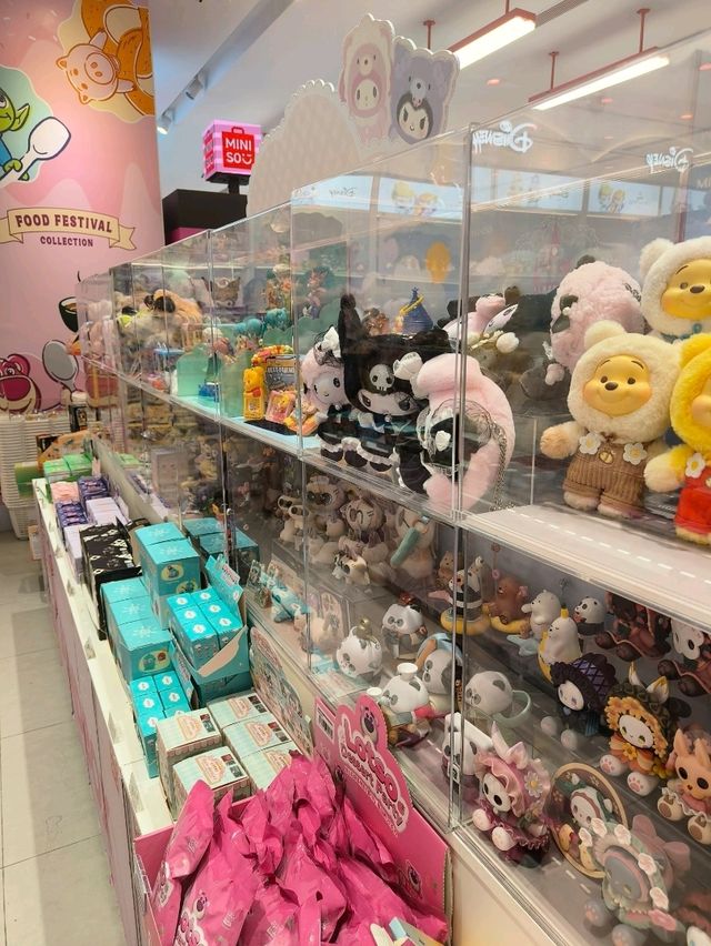 Pastel Paradise Alert: My Miniso Stroll in AEON Mall
