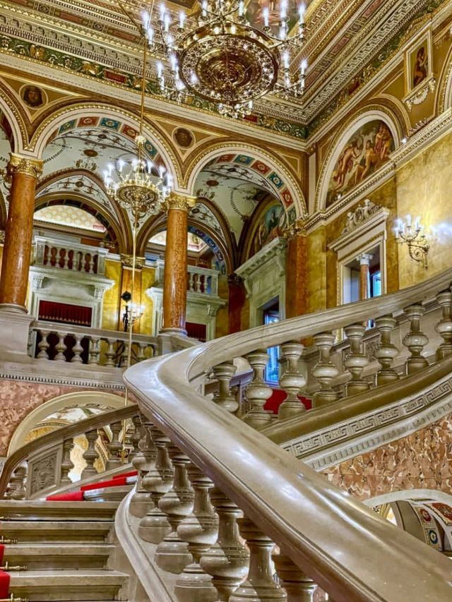 🎭✨ Majestic Melodies at Budapest Opera House! ✨🎭
