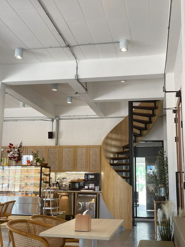  December cafe suratthani 