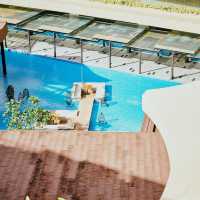 A Seaside Sanctuary of Luxury and Comfort