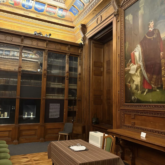 Hungary's National Museum: A Journey Through Time! 🇭🇺🕰️