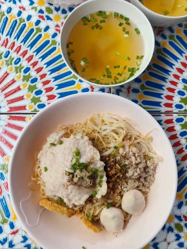 ร้านอาหารบรรยากาศดี วิวในสวนลับๆย่านปทุมธานี