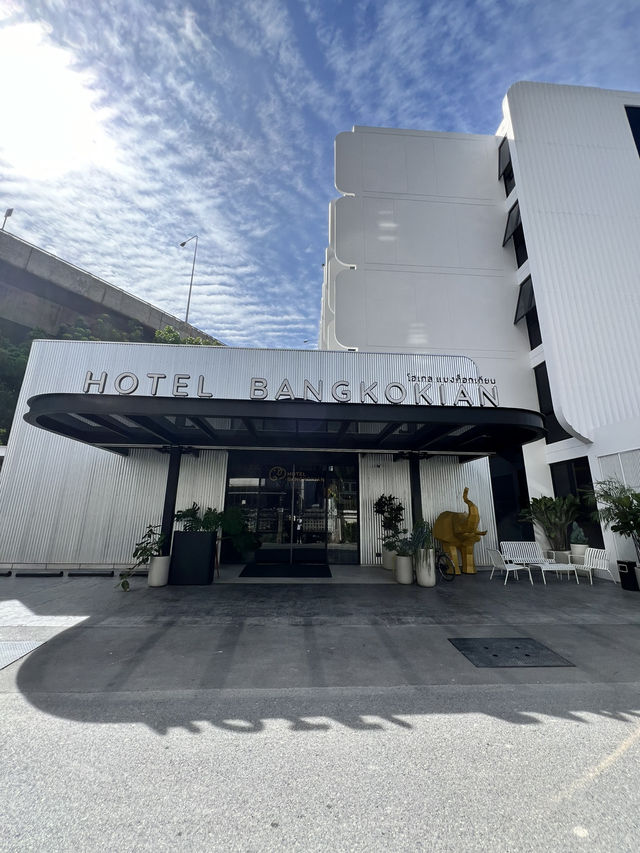 曼谷開幕兩個月的新飯店～