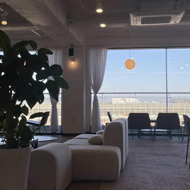 ✈️ 하늘을 가르는 순간, 인천공항 근처 비행기뷰 카페 ☕️