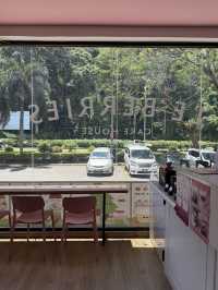 Le Berries Gaya Street, A Hidden Gem for Cake Lovers in Kota Kinabalu