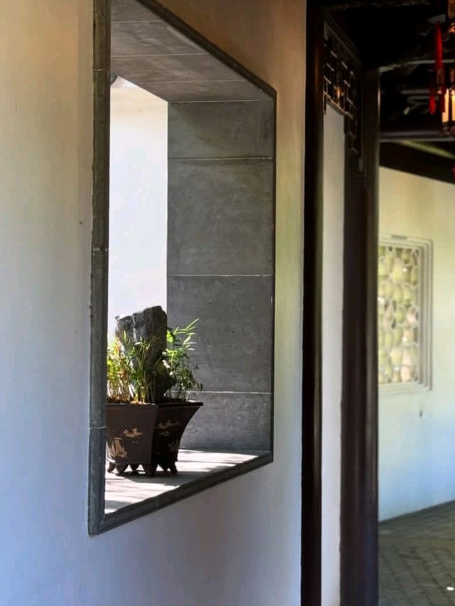 🌿 Chinese Garden Singapore – Tranquility in the City! 🏯