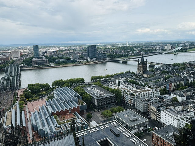 拜訪西德 科隆大教堂Köln 萊茵河畔Düsseldorf 
