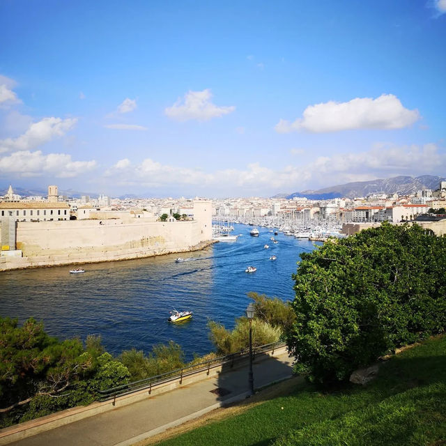 🌊☀️ Marseille Summer Guide: Sun, Sea & Mediterranean Magic  
