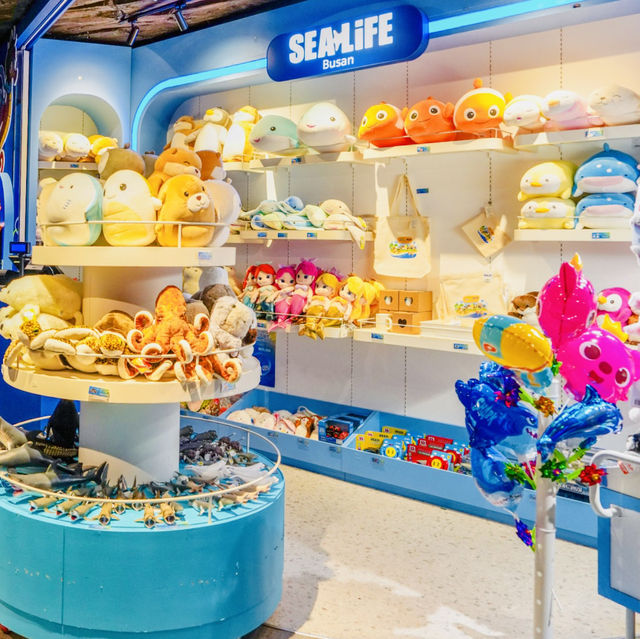 SEALIFE Busan Aquarium: An Immersive Underwater Adventure