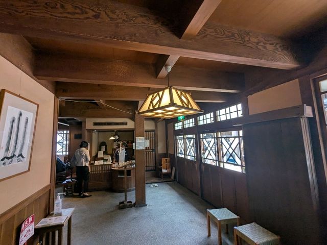 伊勢 | 豚捨 伊勢黑毛和牛專門店