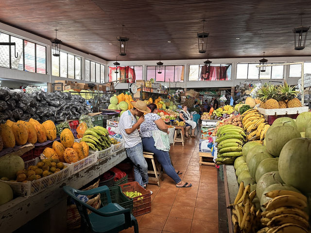 【セントラル・デ・レオン市場｜Mercado Central de León】