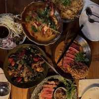 🌙 Moon Whale Pattaya – Rooftop Cafe & Bar