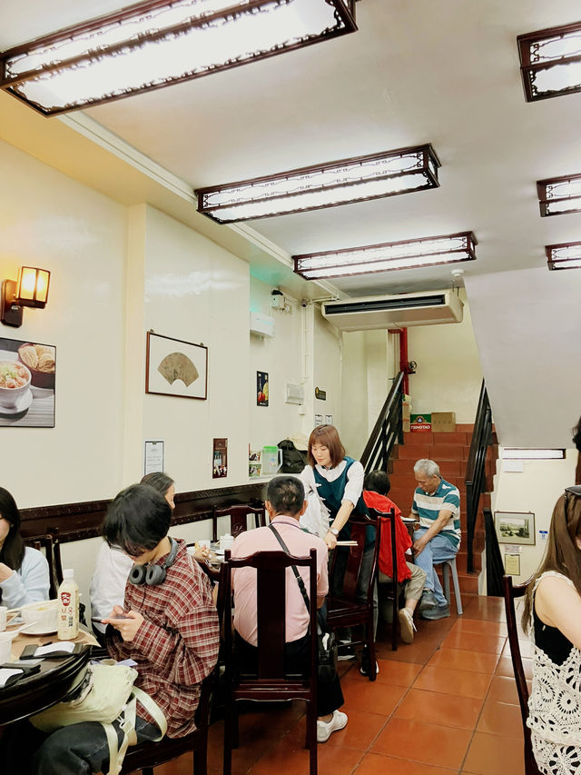 마카오 최고의 완탕면 맛집, 웡치케이(Wong Chi Kei)