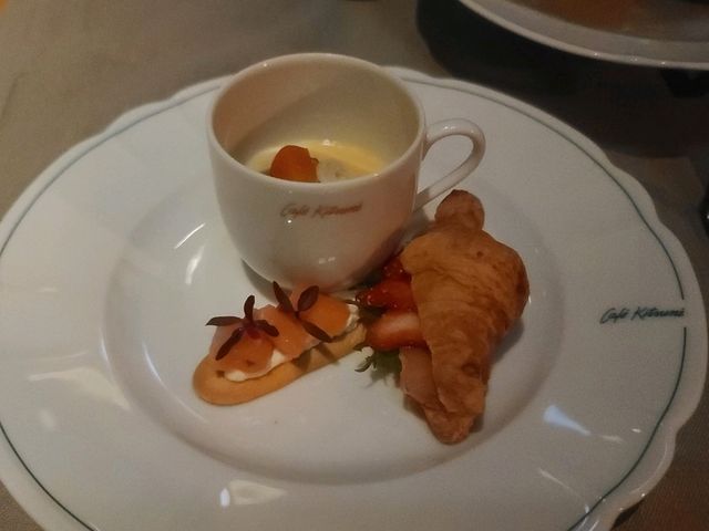 CAFE FORNI(THE GARDEN BAR) Evening High Tea(애프터눈티)
