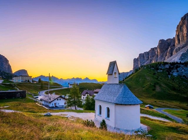 Grödnerjoch: The jewel of Dolomites!