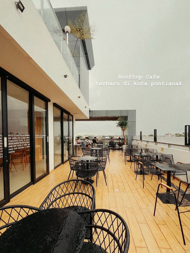 JLY Caffee