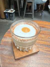 ร้าน Metal Hands Coffee เซี่ยงไฮ้