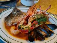 【荃灣美食】海之戀商場《ÔDELİCE》法式浪漫晚餐：龍蝦馬賽魚鍋 🦞 vs 澳洲和牛牛脊肉 🥩下班後，總想找個地方好好慰勞自己 ✨。晚餐我們來到荃灣海之戀商場，一間法國餐廳《ÔDELİCE》