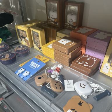 🇰🇷：聖水】OPENしたばかりの雑貨店🏠 | Trip.com ソウル