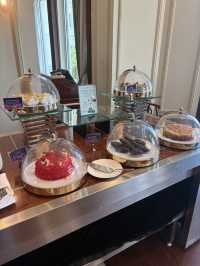 Walt’s Cafe Semi-Buffet Lunch at Hong Kong Disneyland Hotel