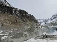 นั่งรถไฟชมธารน้ำแข็งMontenvers-Mer de Glace