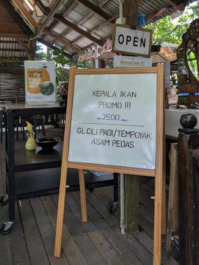Aunty Aini’s Garden Cafe Nilai, Kampung Flavors with Celebrity Legacy