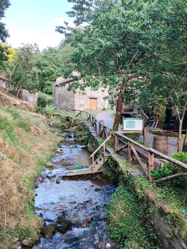 Old Vibes and Water Power in Teixois