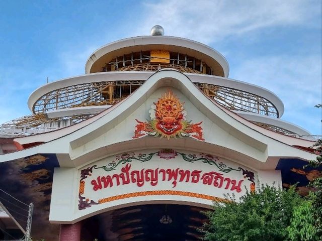 Discover Cultural Fusion at Wat Thawon Wararam in Hat Yai