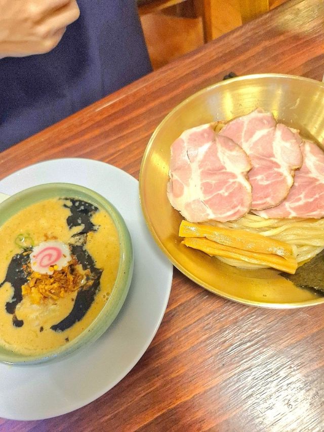 일본 현지 라멘을 먹고 싶다면! 가솔린앤로지스🍜
