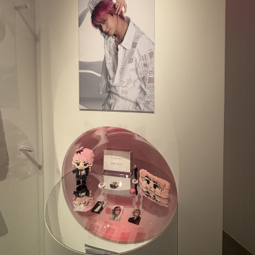 Snow Man 1st POP-UP in Seoul | Trip.com ソウル