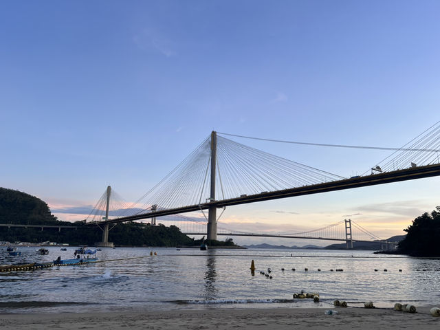汀九灣泳灘🇭🇰：隱藏在城市邊緣的寧靜天堂