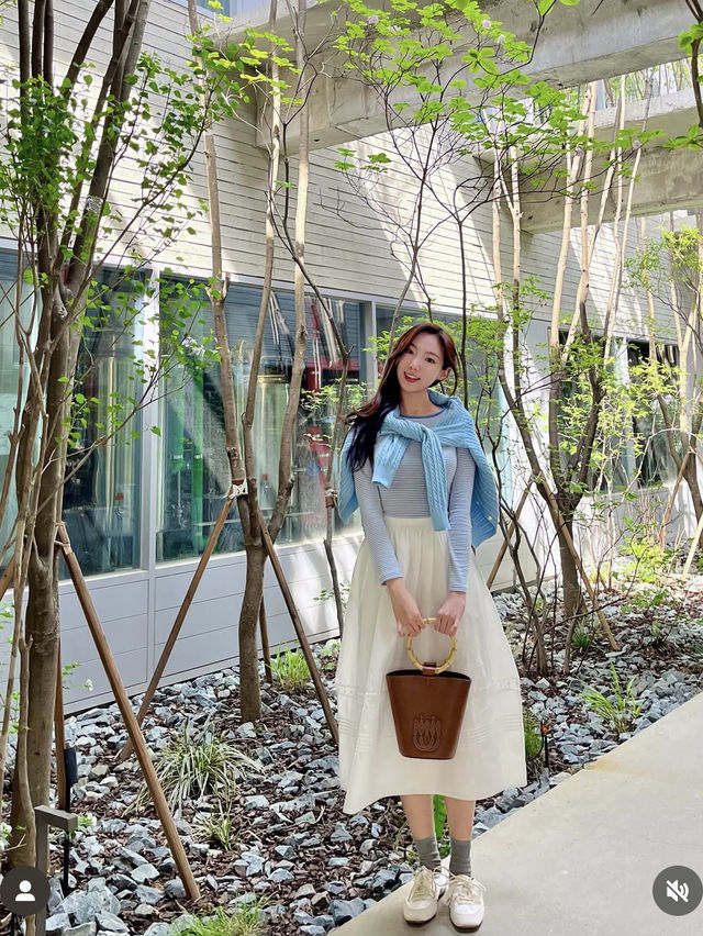 (신상 카페) 감성 브런치부터 낮술까지?!✨