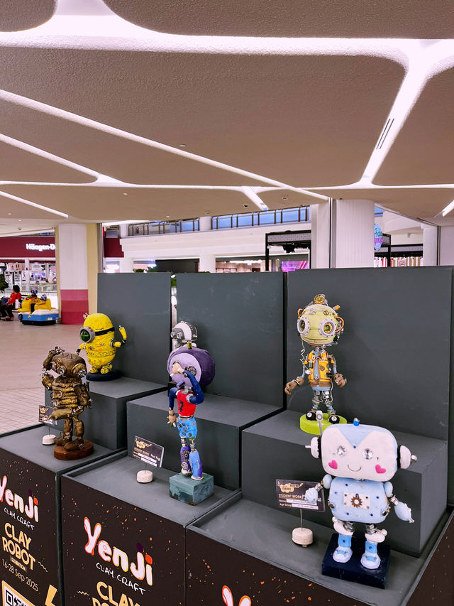 1 Utama: Must-Visit Mall for Shopping and the Amazing Clay Robots Exhibition