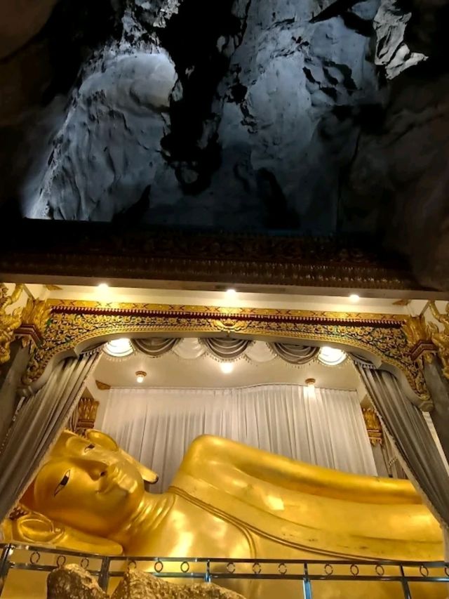 วัดถ้ำเขาย้อย วัดถ้ำเขาย้อย