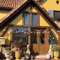 🚌 How to Visit Le Petit France on a Budget (No ITX Needed!)