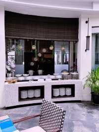 Bila-Bila Restaurant: Seaside Buffet Haven in Sepang