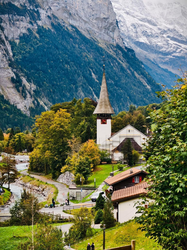 ⛪✨ Grindelwald Church – A Peaceful Icon in the Heart of the Swiss Alps ✨